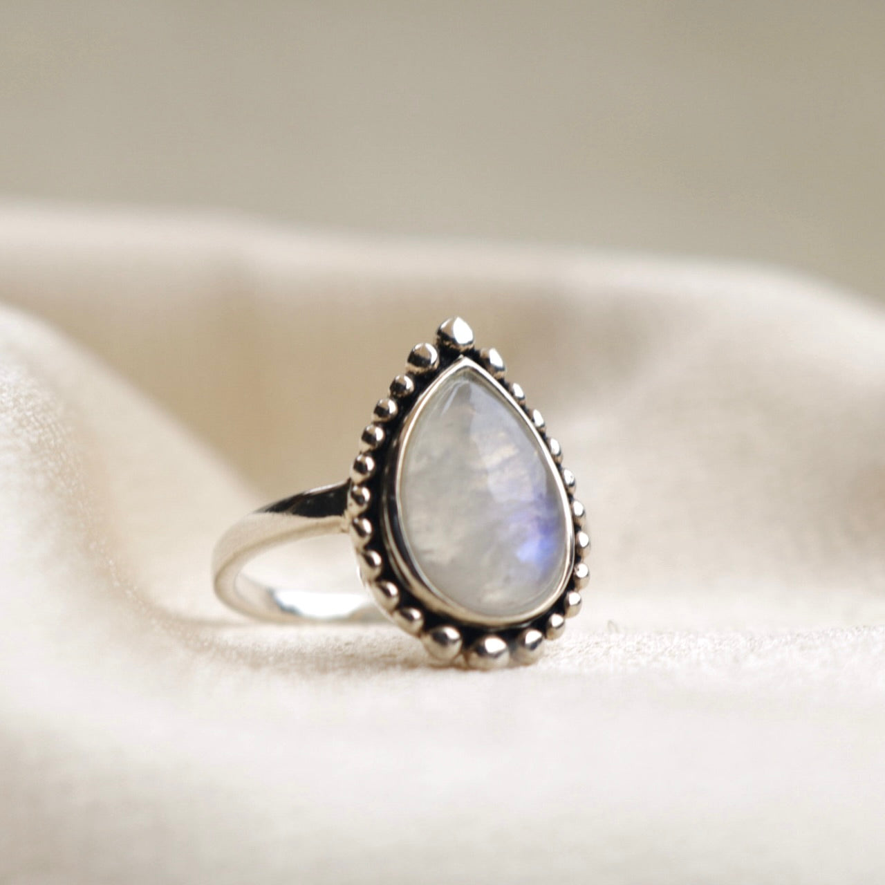 ANILLO POMAIKAI